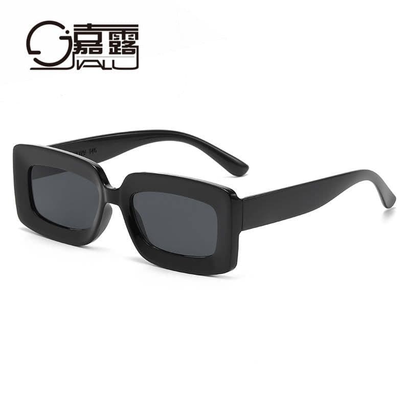 image-Square Frame Sunglasses UV400 Gray Lens