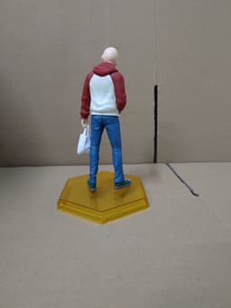 image-One Punch Man Saitama Casual Clothes 18cm Figure