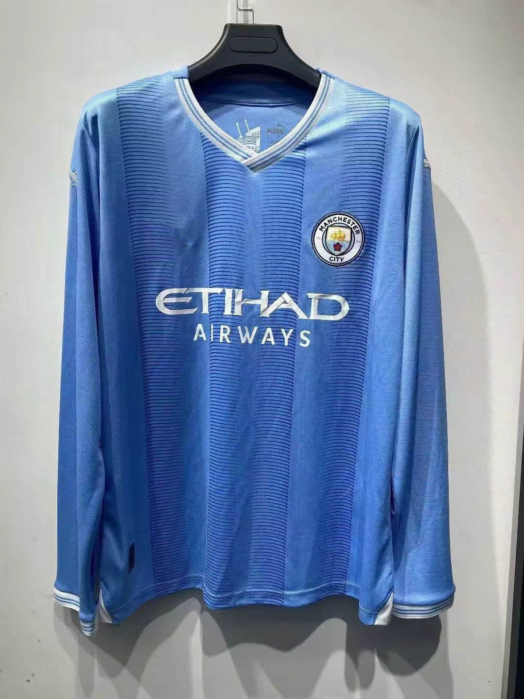 image-Manchester United Long Sleeve Jersey XXL