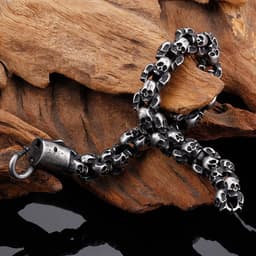 image-Fashion Retro Titanium Steel Skull Bracelet