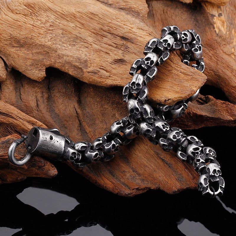 image-Fashion Retro Titanium Steel Skull Bracelet