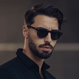 image-Men's Round Frame Retro Sunglasses