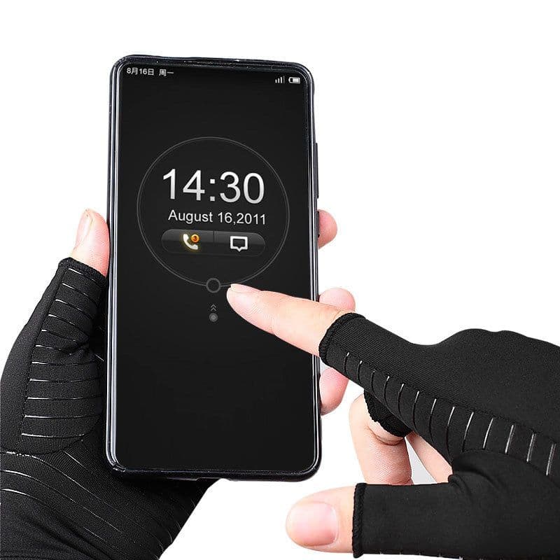 image-BORDER FOR TRAVELER Copper Fiber Half-Finger Training Gloves
