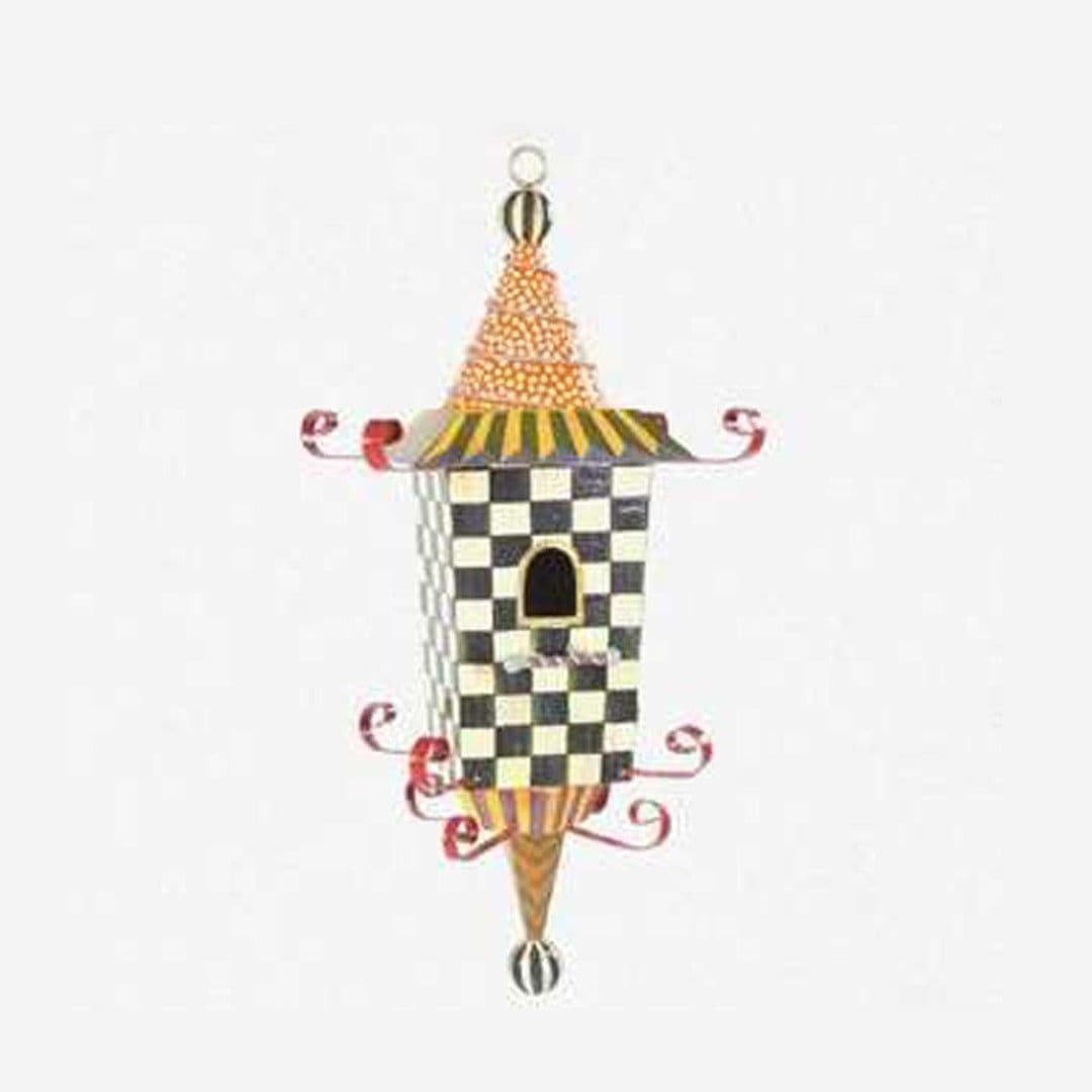 image-Metal Bird Feeder Creative Pattern Birdhouse Hanging Decor Garden Yard Window Parrot Feeding Pendant Decoration