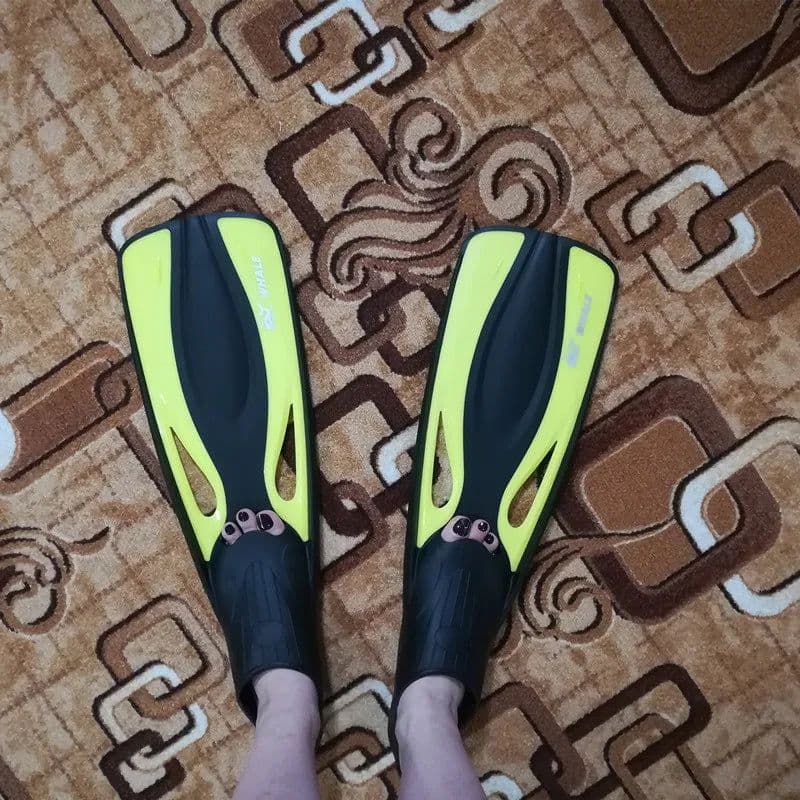 image-FN600 Adult Silicone Diving Fins Snorkeling Flippers