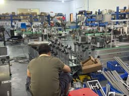 image-YETO Perfume Bottle Capping Machine Semi-Automatic Pneumatic