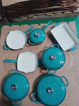 image-YANZHIYUAN 11-Piece Enamel Cast Iron Cookware Set