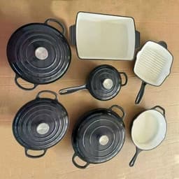 image-YANZHIYUAN 11-Piece Enamel Cast Iron Cookware Set