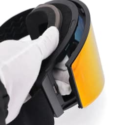 image-Heated Ski Sunglasses 2025 Fashion Optical Frames with Custom Logo Sunglasses Case, Anti-Ice for Winter Sports
