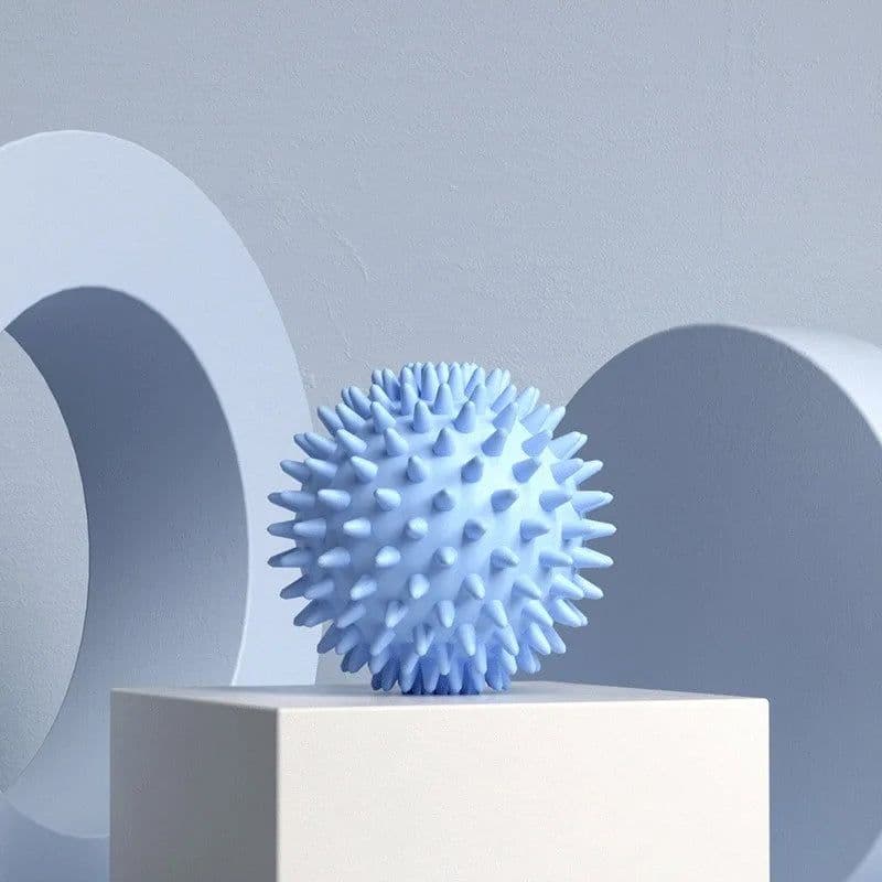 image-Foot massage ball with spikes pilates yoga Sports Fitness Muscle Relaxation massage ball plantar fasciitis therapy ball AMQ001
