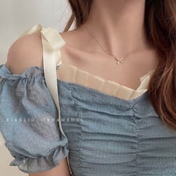 image-Korean version of the bow necklace female light luxury niche design sense clavicle chain new net red necklace temperament accessories