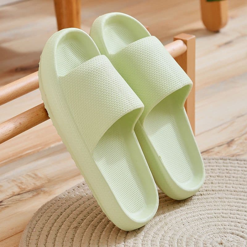 image-New products wholesale spot foot feces slippers female summer indoor home bathroom bath couple thick-soled sandals male