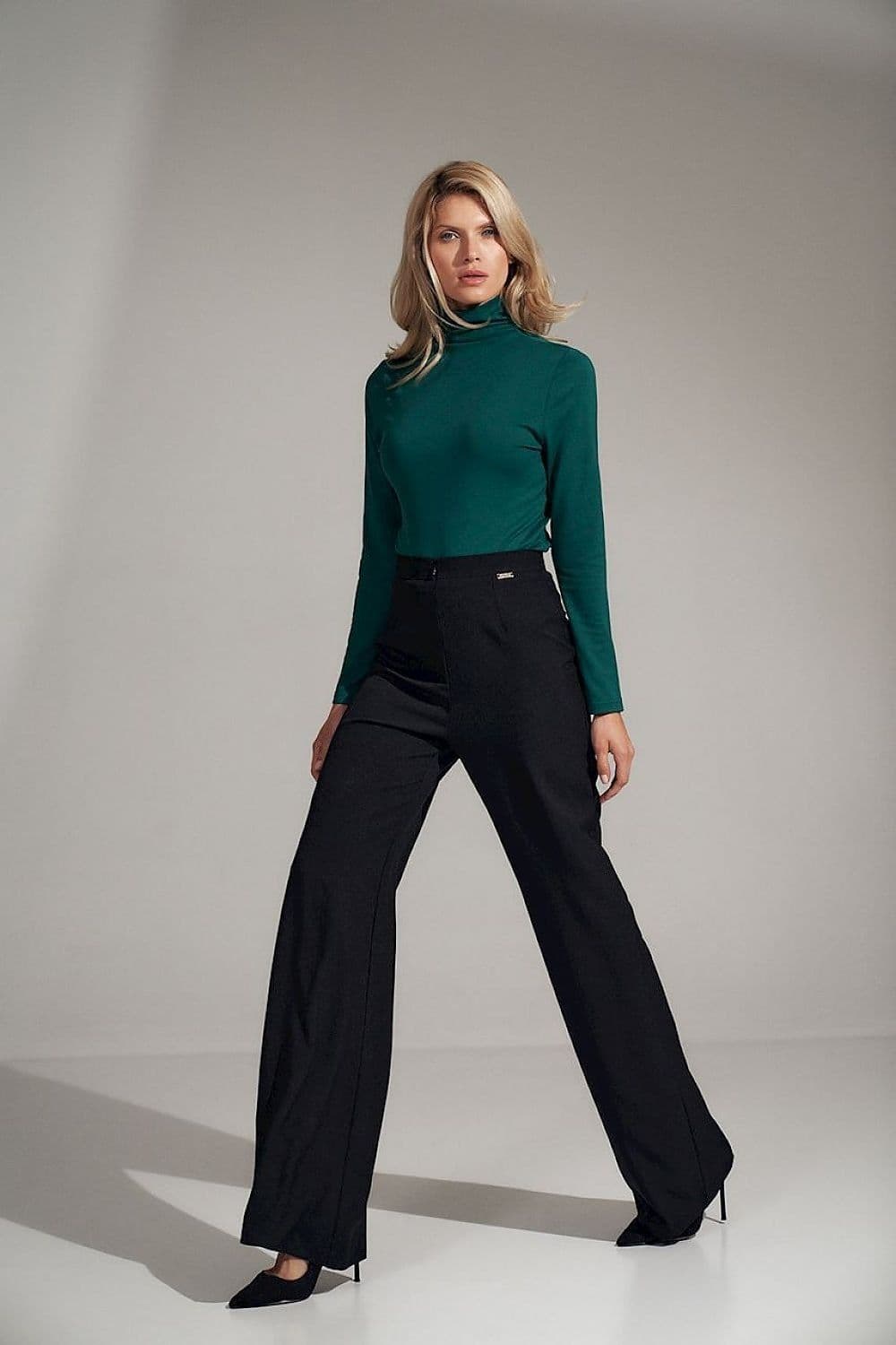 image-Women trousers Figl