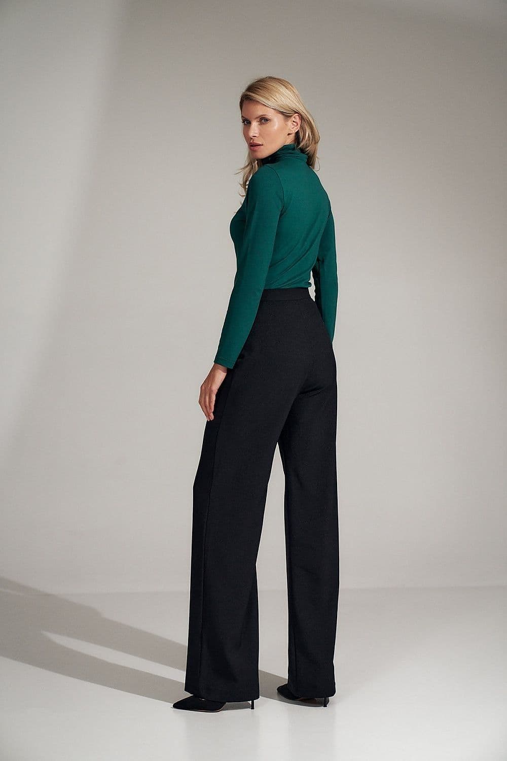 image-Women trousers Figl