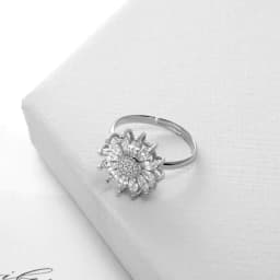 image-Foreign trade tail goods niche copper jewelry zircon daisy earrings necklace ring set decoration bridal jewelry three-piece set
