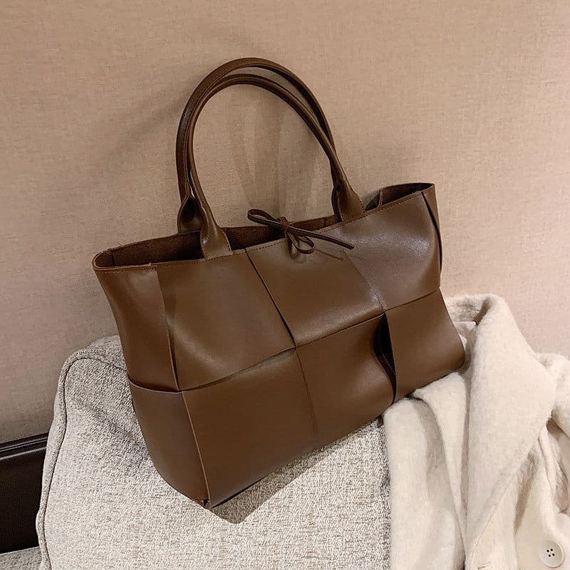 image-Large-capacity bag women's 2020 autumn and winter new trendy shoulder bag net red portable tote bag