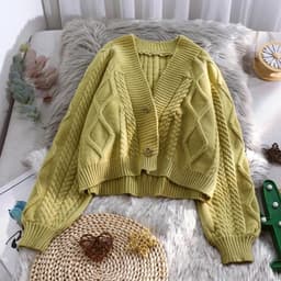 image-Free shipping Xiaoxiangfeng short knitted cardigan women's autumn new style Korean loose lazy lantern sleeve sweater