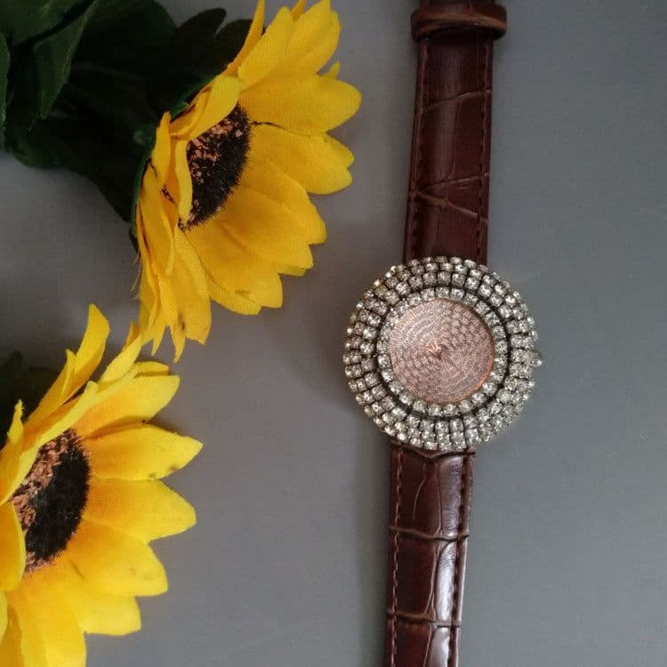 image-Explosive foreign trade ladies watch, star-studded leather fashion watch with rhinestones, high-end watch manufacturer (small)