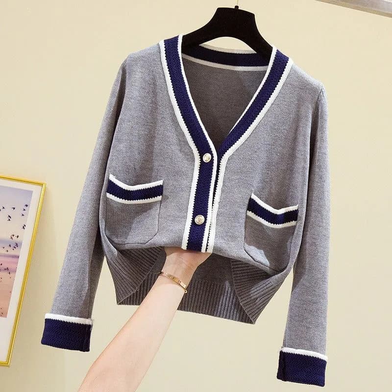image-2020 early autumn Korean version of small fragrance style contrast color V-neck cardigan single-breasted short knit sweater women's sweater jacket