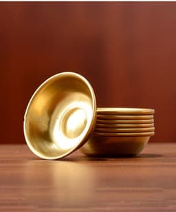 image-Buddha Worship Cup Offering Water Bowl Copper God Of Wealth Guanyin Tibetan Buddish Prayer Set Mini Home