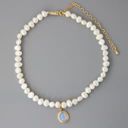 image-Round Medal Pearl Necklace Irregular Pearl