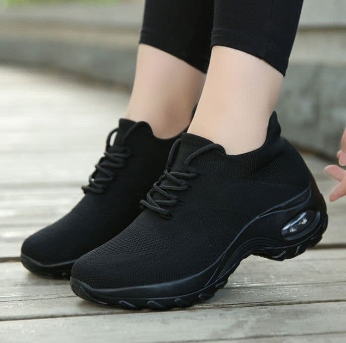image-Women's Flying Socks Casual Running Shoes
