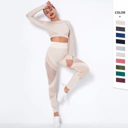 image-Seamless Knitted Absorbent Yoga Long-Sleeved Suit Yoga Wearsuit