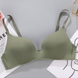 image-No Rims Underwear Ladies Bra Breathable Gather Bra