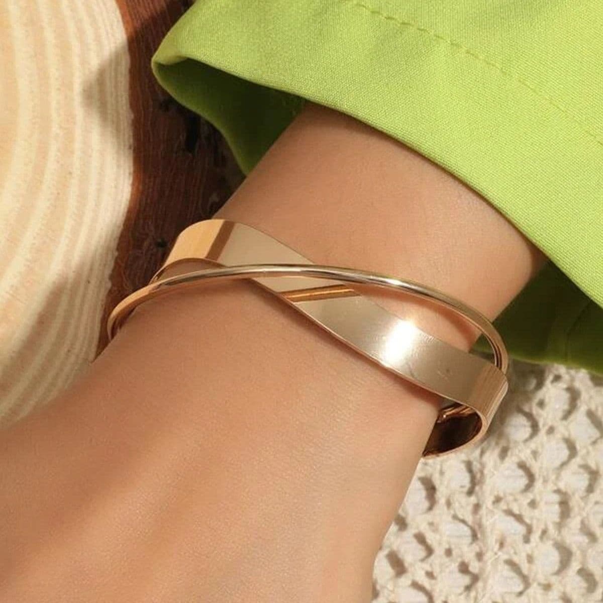 image-5-7pcs Bracelet Set Creative Simple Temperament Lady Twisted Hip Hop Style Bracelet