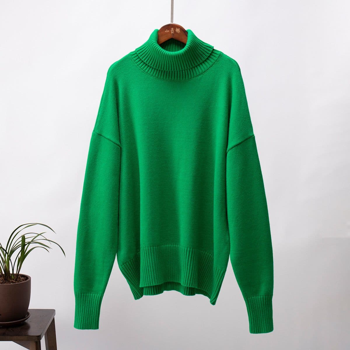 image-Women's Fashionable All-match Solid Color Turtleneck Sweater