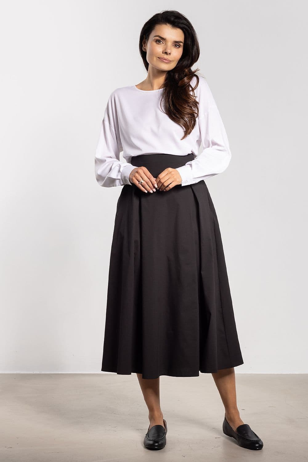 image-Skirt awama