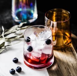 image-Colorful transparent water cup