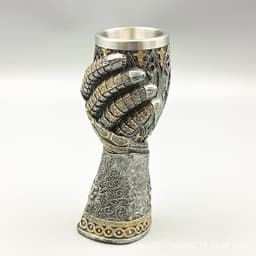 image-Retro Fashion And Creative Water Cup