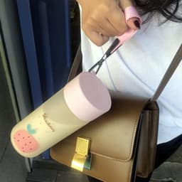 image-Simple portable and lovely water cup