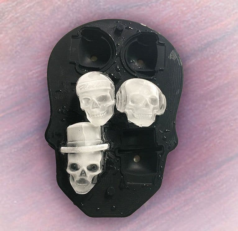 image-Creative 3D Skull Mold Ice Cube Tray Silicone Mold Soap Candle Moulds Sugar Craft Tools Bakeware Chocolate Moulds