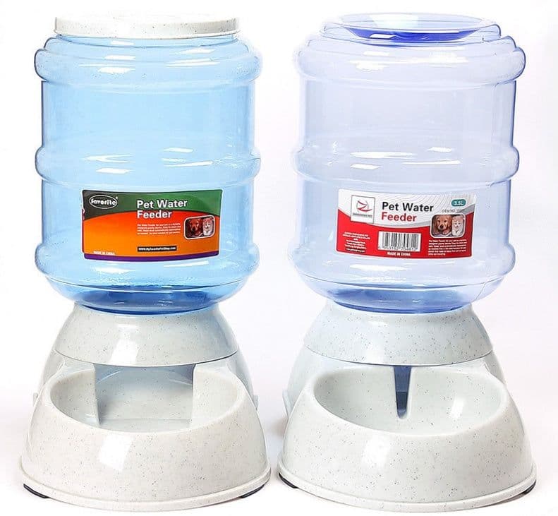 image-Cats Dogs Automatic Pet Feeder Drinking Water Fountains Large Capacity Plastic Pets Dog Food Bowl Water Dispenser