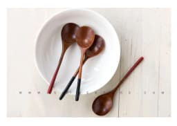 image-Japanese Style Natural Log Spoon Round Lipstick Black Squirrel Spoon Couple Spoon