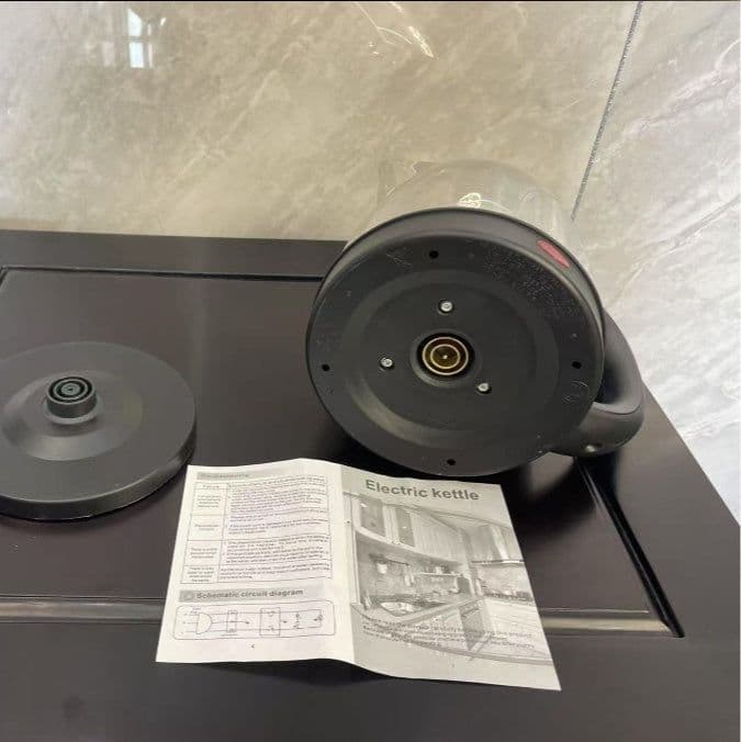image-Stainless Steel Electric Kettle With A Steel Lid