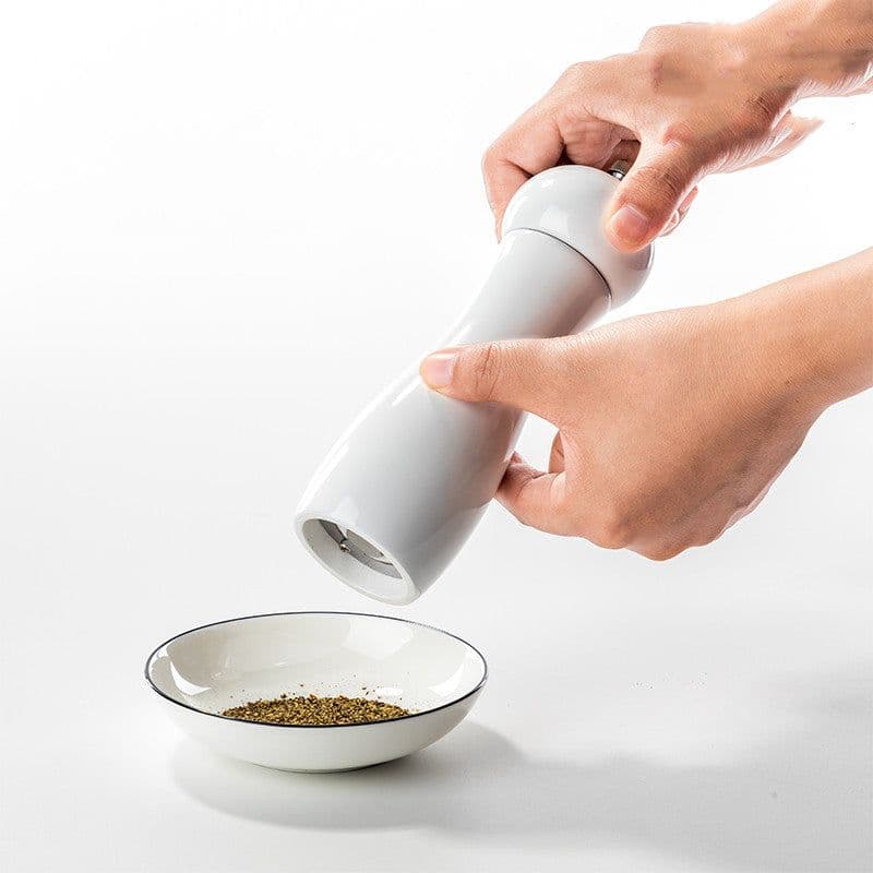 image-Manual pepper grinder