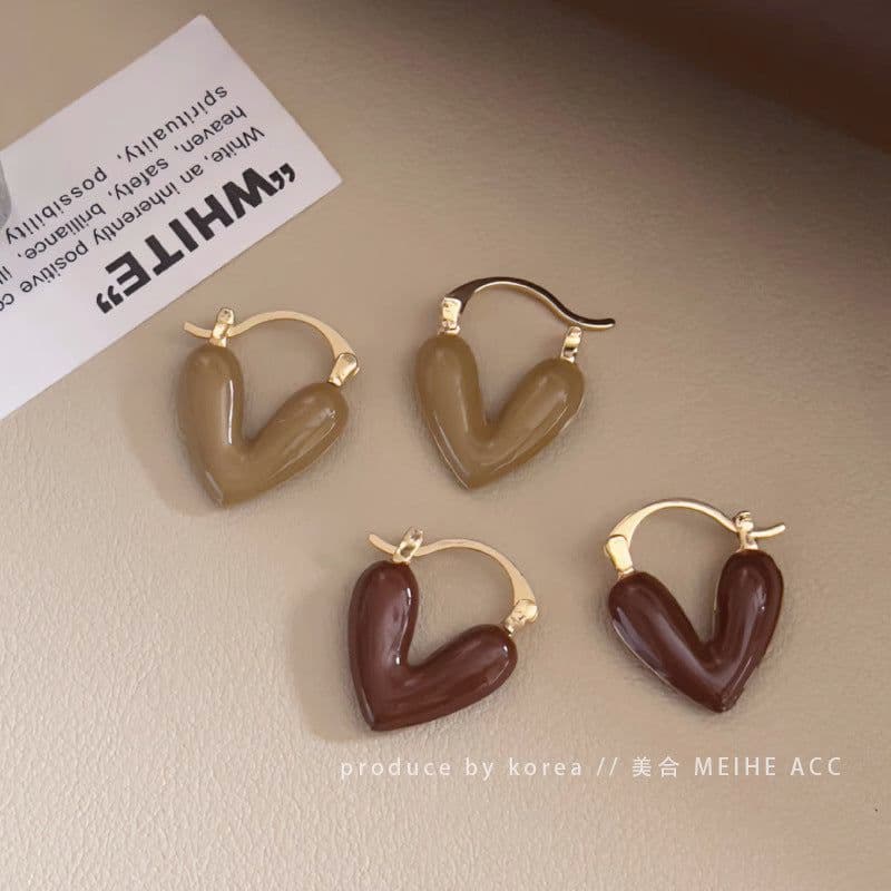 image-French retro glaze love earrings autumn and winter Maillard style lazy atmosphere earrings brown earrings for women