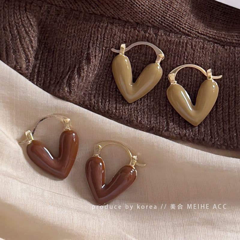 image-French retro glaze love earrings autumn and winter Maillard style lazy atmosphere earrings brown earrings for women