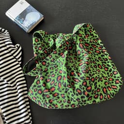 image-Korean ins super hot green leopard print canvas bag star's same style corduroy print large capacity shoulder crossbody bag