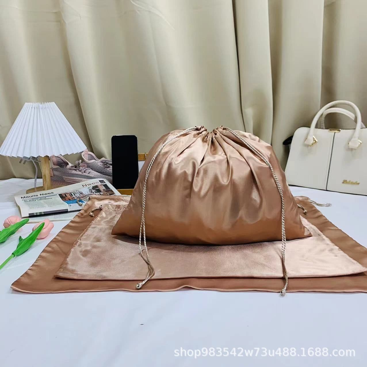 image-Mercerized satin large-capacity bag dust bag travel storage bag shoe and clothing drawstring pocket drawstring organizer bag