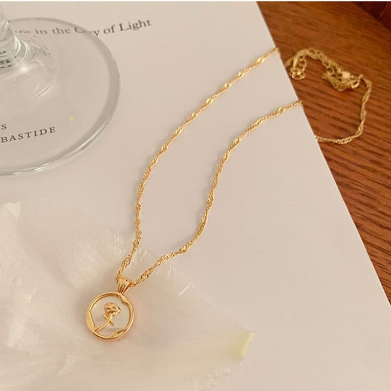 image-White Simple Rose Necklace Female Personalized Round Pendant Clavicle Chain Sweet Niche Design Necklace
