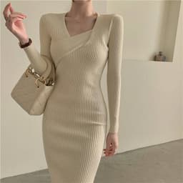image-Knitted dress, French style, retro with coat, long skirt, feminine, sexy, tight-fitting bag, knitting on the hip