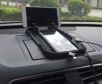 image-Car navigation bracket Car phone holder Magnetic USB charger Multifunctional silicone mat