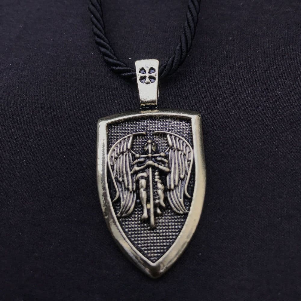 image-Explosive foreign trade fashion men’s necklace with charm, men’s pendant, holy shield protection pendant, fashion jewelry wholesale