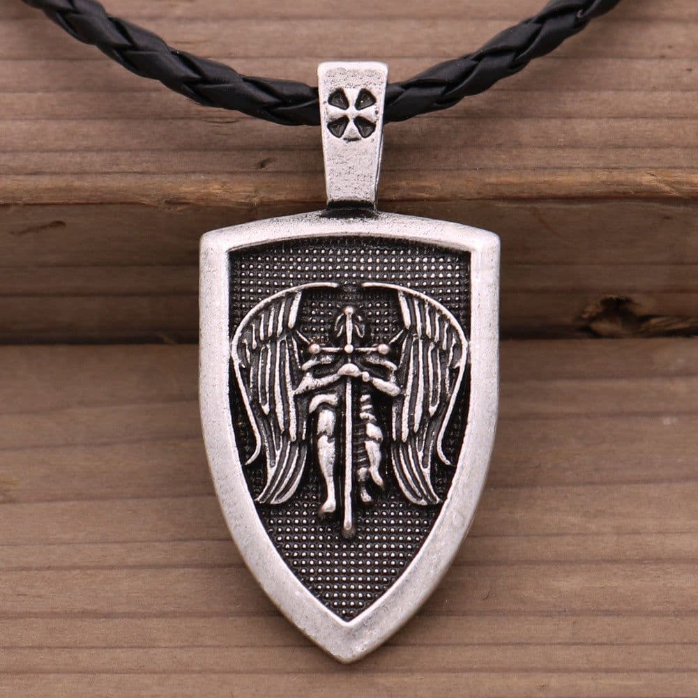 image-Explosive foreign trade fashion men’s necklace with charm, men’s pendant, holy shield protection pendant, fashion jewelry wholesale