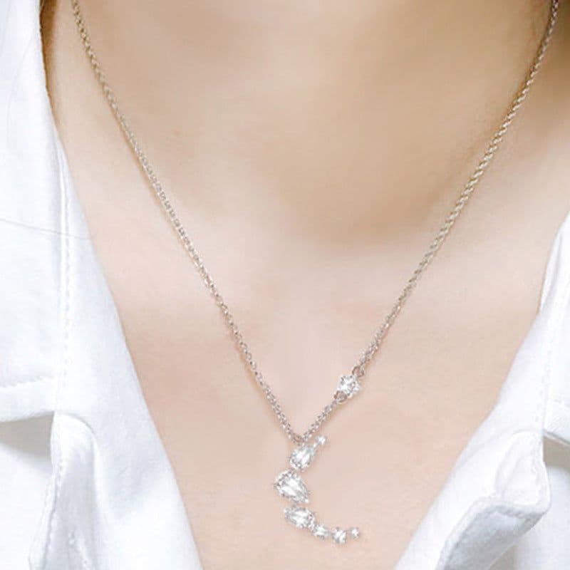 image-The new Korean version of the star and moon necklace pendant temperament crystal clavicle chain love crash landing the same girlfriend gift