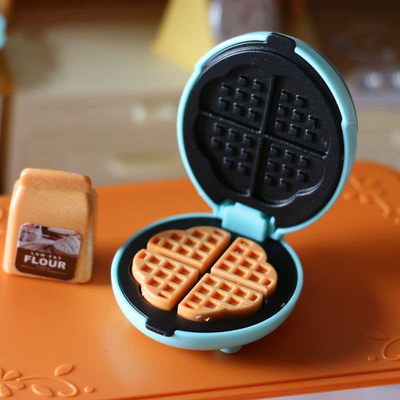 image-Doll House Kitchen Mini Toaster Pocket Electric Oven Toy